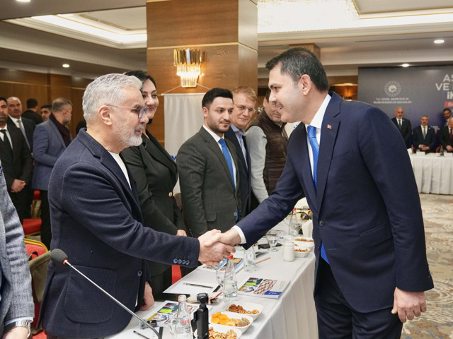 Bakan Murat Kurum, deprem bölgesindeki projelerle ilgili bilgiler verdi: "Vatandaşın istemediği hiçbir işe imza atmadık" - Resim: 0