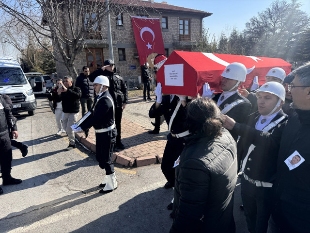 Kayseri'de şehit polis memuru İbrahim Birol için tören düzenlendi - Resim: 1