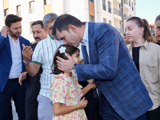 Bakan Murat Kurum’dan Ramazan Bayramı paylaşımı - Resim: 0