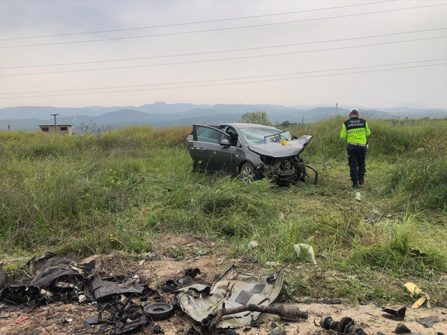 Bilecik'te feci kaza! 3 kişi öldü, 1 kişi yaralandı - Resim: 0
