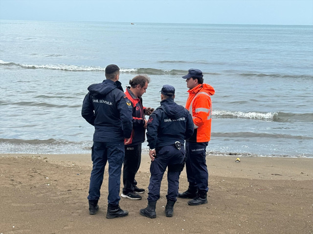 Giresun'da denizde kaybolan küçük Toprak aranıyor, babası tedavi altında - Resim: 1