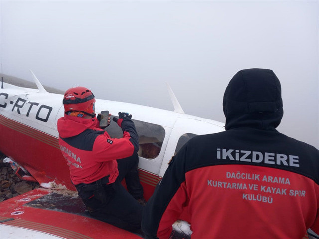 Kaçkar Dağları'nın zirvesinde düşen özel jetin pilotu hayatını kaybetti - Resim: 1