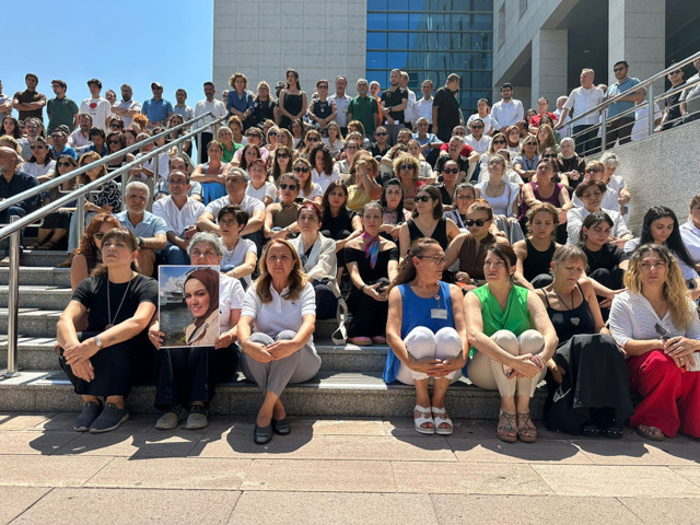 TBMM çalışanı Saliha Akkaş cinayeti şok etti! Katil kocanın mesajları ortaya çıktı - Resim: 1