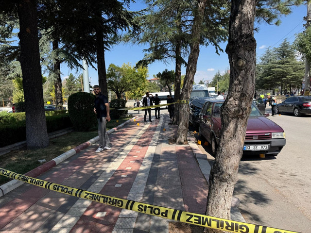 Dehşet! Boşanma aşamasındaki eşi ile kayınvalidesini silahla öldürdü, baldızını yaraladı - Resim: 0