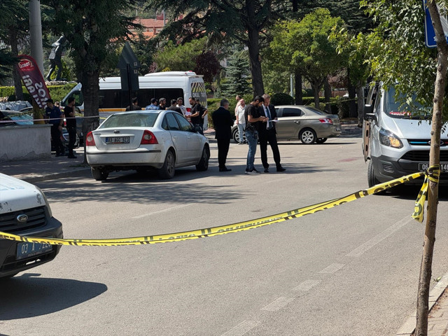 Dehşet! Boşanma aşamasındaki eşi ile kayınvalidesini silahla öldürdü, baldızını yaraladı - Resim: 1