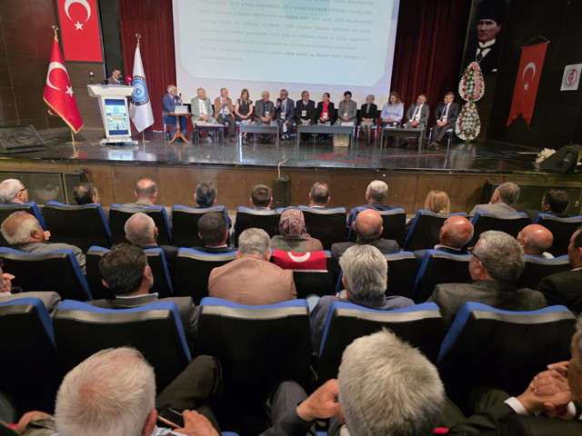 Karapapak Türkleri Çalıştayı ve Ozanlar Şöleni Kars’ta büyük ilgi gördü - Resim: 4