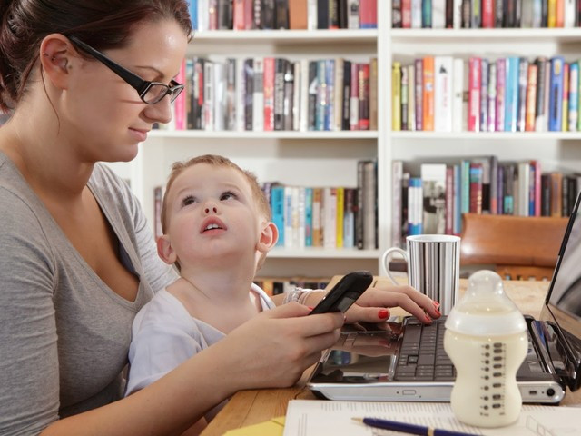 Annelik 2,5 işte birden çalışmaya bedel - Resim: 1