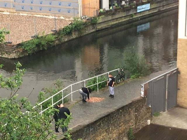 Sosyal deney için sokağa para bıraktılar sonu daha bomba - Resim: 4