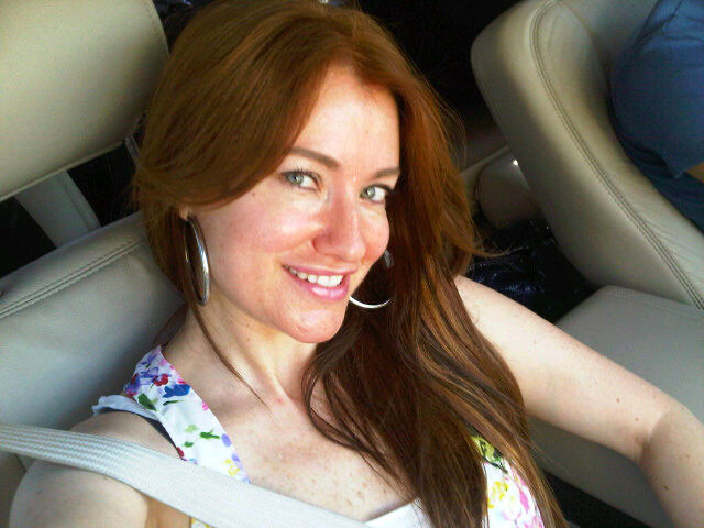 Çarşafa da girmişti! Hilal Cebeci şimdi de devrimci olmaya çalışıyor! - Resim: 2