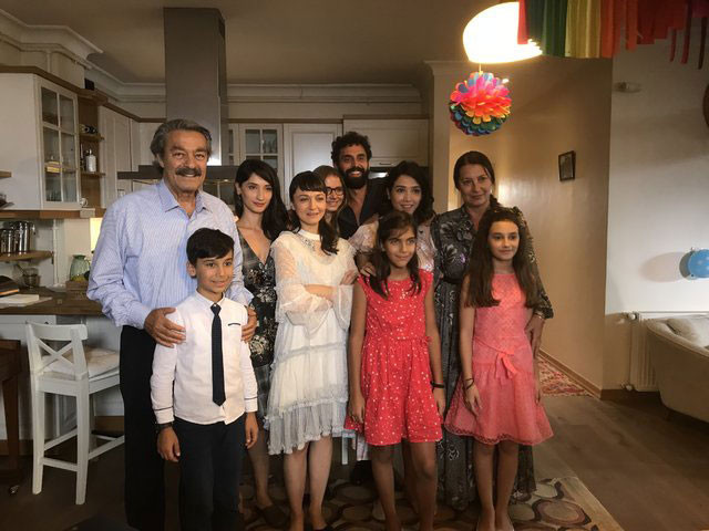 Kadir İnanır, Cem Yılmaz ve Şahan Gökbakar'ı topa tuttu! Burnumuzdan geldi - Resim: 4