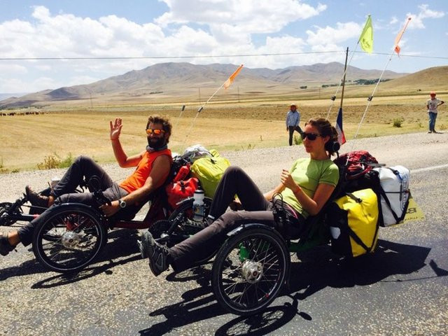 Bu çift ilginç ulaşım şekliyle dünya turunda... - Resim: 4