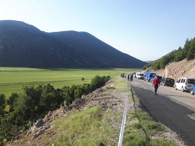 Antalya'da belediye çalışanının el ve ayakları bağlı cesedi bulundu - Resim: 1