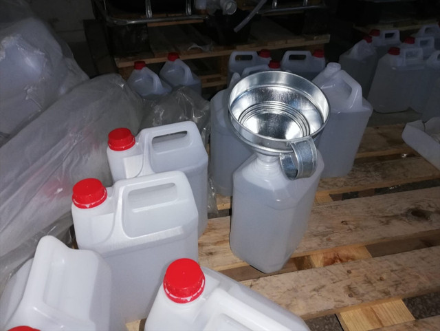 Başkent'te sahte içki operasyonu! 24 ton etil alkol ele geçirildi - Resim: 0