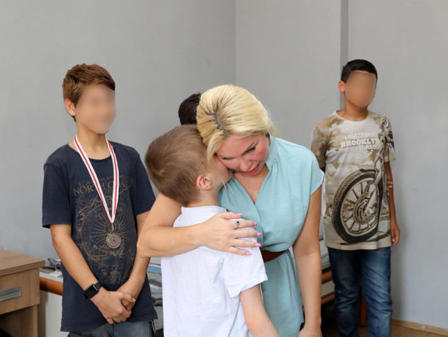 Çöp evde bitkin halde bulunan Cem Muhammet'in son hali Türkiye'yi sevince boğdu - Resim: 2