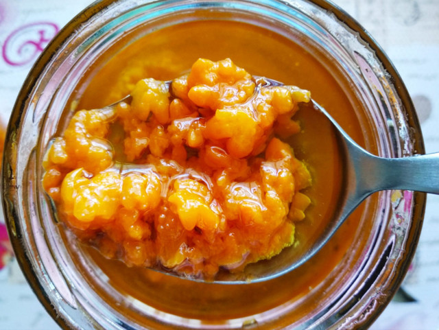 Mide problemlerini bitiren besin! Sabah akşam bir tatlı kaşığı tüketin! - Resim: 0