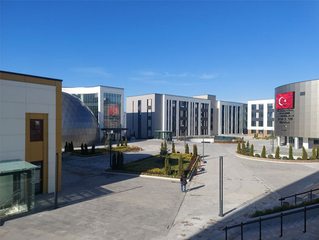 Cumhurbaşkanı Erdoğan, Esenyurt'ta külliye açılışı yapacak - Resim: 0