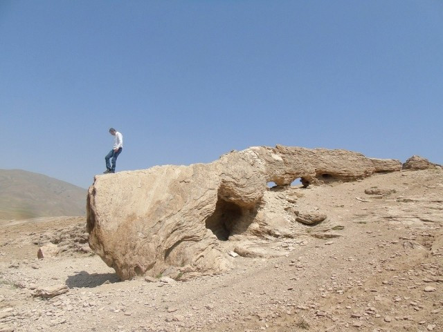 Dilden dile dolaşıyor! O anda taş kesilmiş - Resim: 1