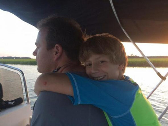 Evsiz adamın, oğlundan para istediğini sandı... Gerçeği öğrenince çok şaşırdı! - Resim: 4