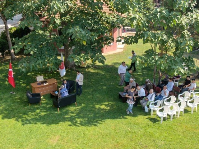 Bursa'da makam odasını meydana taşıdı! Yok böyle bir belediye başkanı - Resim: 2