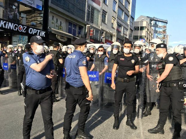 İstanbul ABD'deki protestolara destek eylemi yaptı polis müdahele etti - Resim: 4