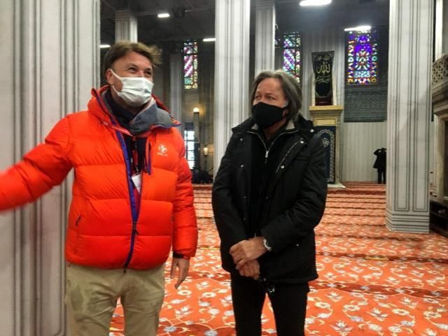 Bella Hadid ve Gigi Hadid'in Müslüman olan babası Ayasofya'da namaz kıldı - Resim: 4