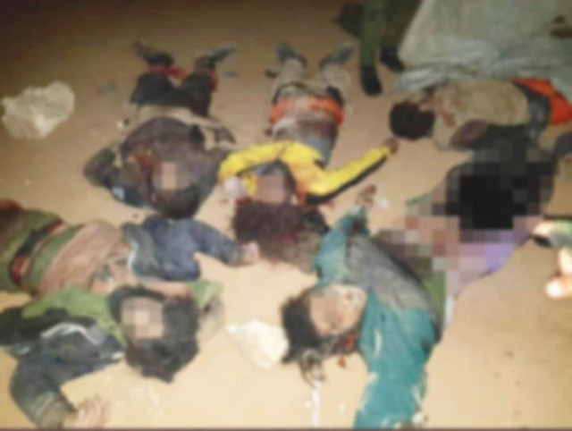 Korkunç PKK vahşeti! Yanmış cesetleri sokaklarda sergilediler - Resim: 0