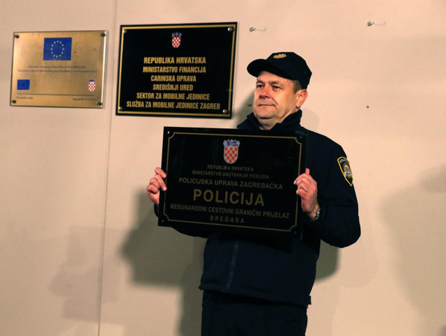 Hırvatistan, Schengen ve euro bölgesine dahil oldu! Sınırdaki bariyerler kaldırıldı - Resim: 1