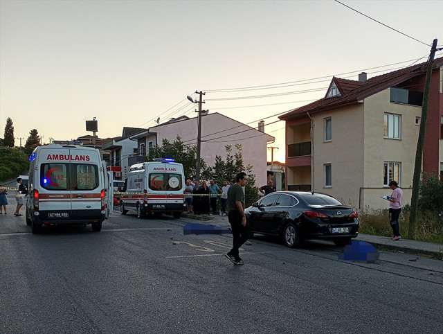 Kocaeli'de silahla vurulan baba ve oğul hayatını kaybetti - Resim: 0