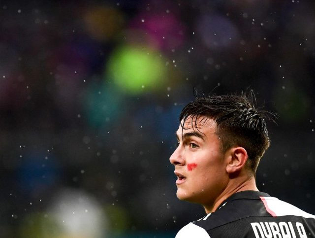 Ronaldo'dan şiddet gören kadınlara büyük destek - Resim: 0