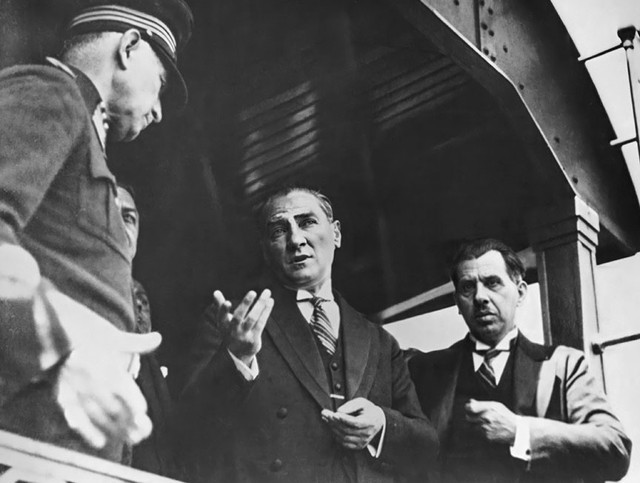 Büyük Önder Atatürk'ün ebediyete intikalinin üzerinden 86 yıl geçti - Resim: 1