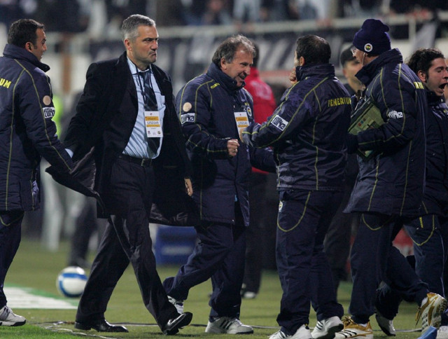 Zico Fenerbahçe'den neden ayrıldığını anlattı! Alex detayı bomba - Resim: 2