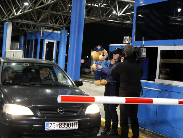 Hırvatistan, Schengen ve euro bölgesine dahil oldu! Sınırdaki bariyerler kaldırıldı - Resim: 3