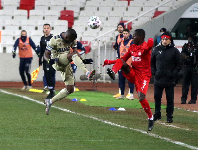 Sivasspor Fenerbahçe maçı golleri ve geniş özeti - Resim: 2