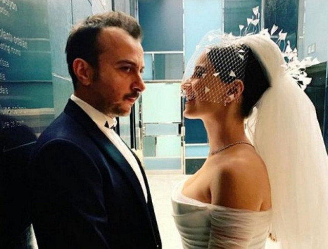 İkinci kez anne olacağını söylemişti! Hazal Kaya bebeğine koyacağı ismi böyle açıkladı - Resim: 0