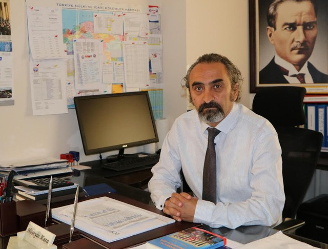 Aydın İmam Hatip Lisesi'nde sarıklı-şalvarlı derse giren 3 öğrenci ortalığı karıştırdı - Resim: 2