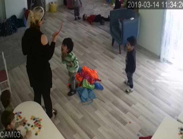 Kreşte çocuklara kabusu yaşatmışlar! Anne, e-Devlet’e girince gördükleriyle şok oldu - Resim: 2