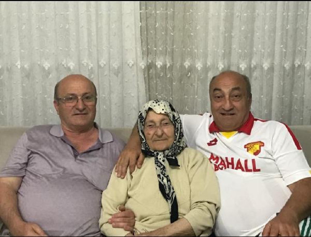 Edremit'te koronadan vefat edenin cenazesini yıkamak için 5 bin lira istendi! Soruşturma açıldı - Resim: 0