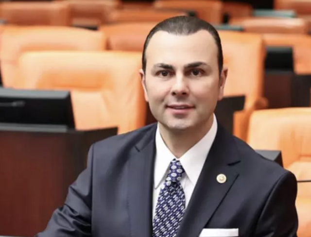 İyi Parti'de bir istifa daha! TBMM'deki sandalye sayısı 35'e düştü - Resim: 0