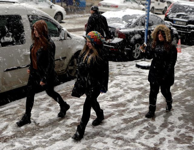 Nisan ayında kar sürprizi! Şehir beyaza büründü - Resim: 2