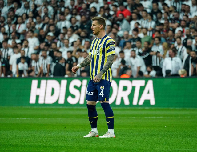 Beşiktaş Fenerbahçe maçında gol sesi çıkmadı! Ezeli rekabette puanlar paylaşıldı - Resim: 2