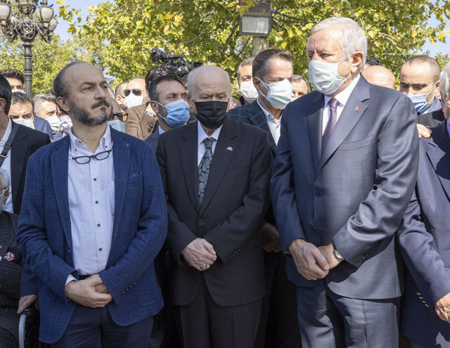 Oğuzhan Asiltürk son yolculuğuna uğurlandı - Resim: 4