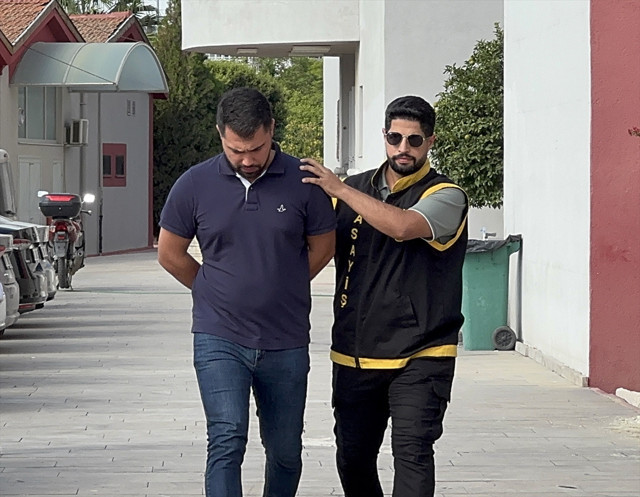 Adana'da otomobilde ölü bulunan kişi yasak aşk kurbanı çıktı! Katil bakın kimmiş - Resim: 0