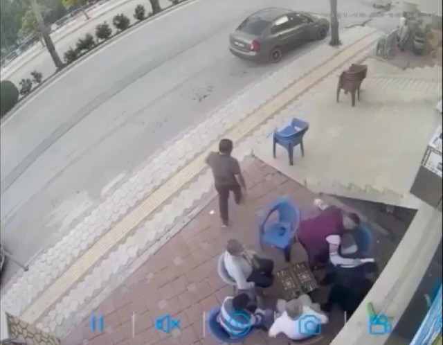 Hatay'da kadın baltalı saldırıya uğradı ağır yaralardı dehşet anları - Resim: 0