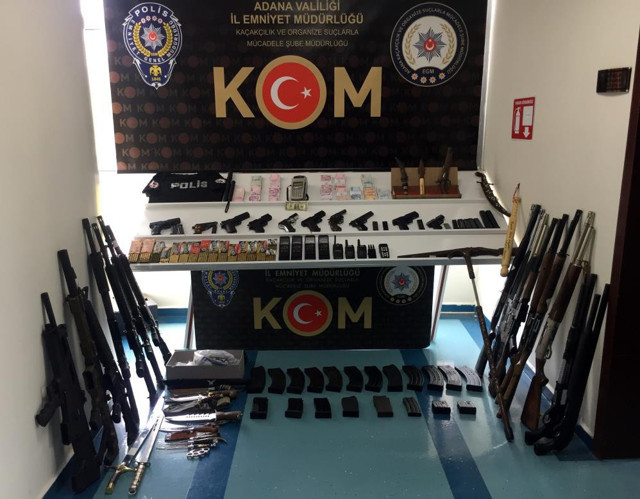 Adana'da suç örgütüne film gibi operasyon: 2 kişiyi günlerce kafeste esir etmişler - Resim: 4