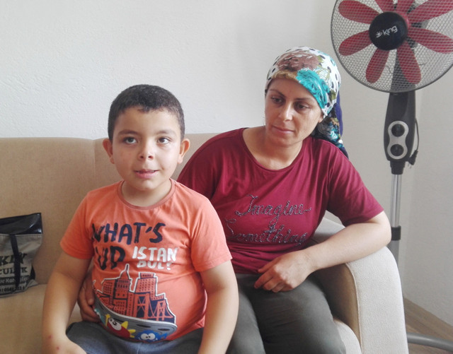 Eşi ile 3 çocuğunu terk etti! Antalyalı kadınların cazibesine kapılmış - Resim: 0