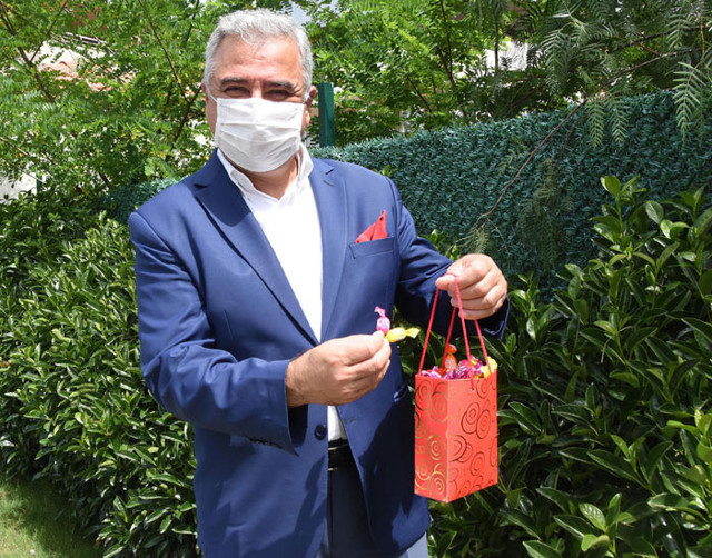 Bayram şekerleri koronavirüsü yayabilir Dr. Rodoplu anlattı - Resim: 0