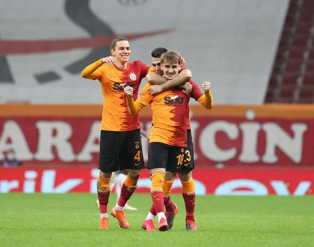 Emre Belözoğlu telefonu kapattı Kerem Aktürkoğlu'nu Galatasaray kaptı - Resim: 0