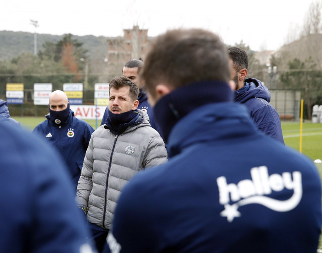 Fenerbahçe'ye UEFA şoku! Emre Belözoğlu gerçeği ortaya çıktı - Resim: 0