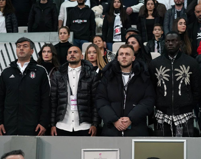 Cenk Tosun penaltı kaçırdı, Beşiktaş 1 puana razı oldu! - Resim: 0