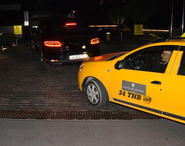 Zehra Çilingiroğlu olaylı geceyi anlattı "Taksiciyle hallettik" - Resim: 2